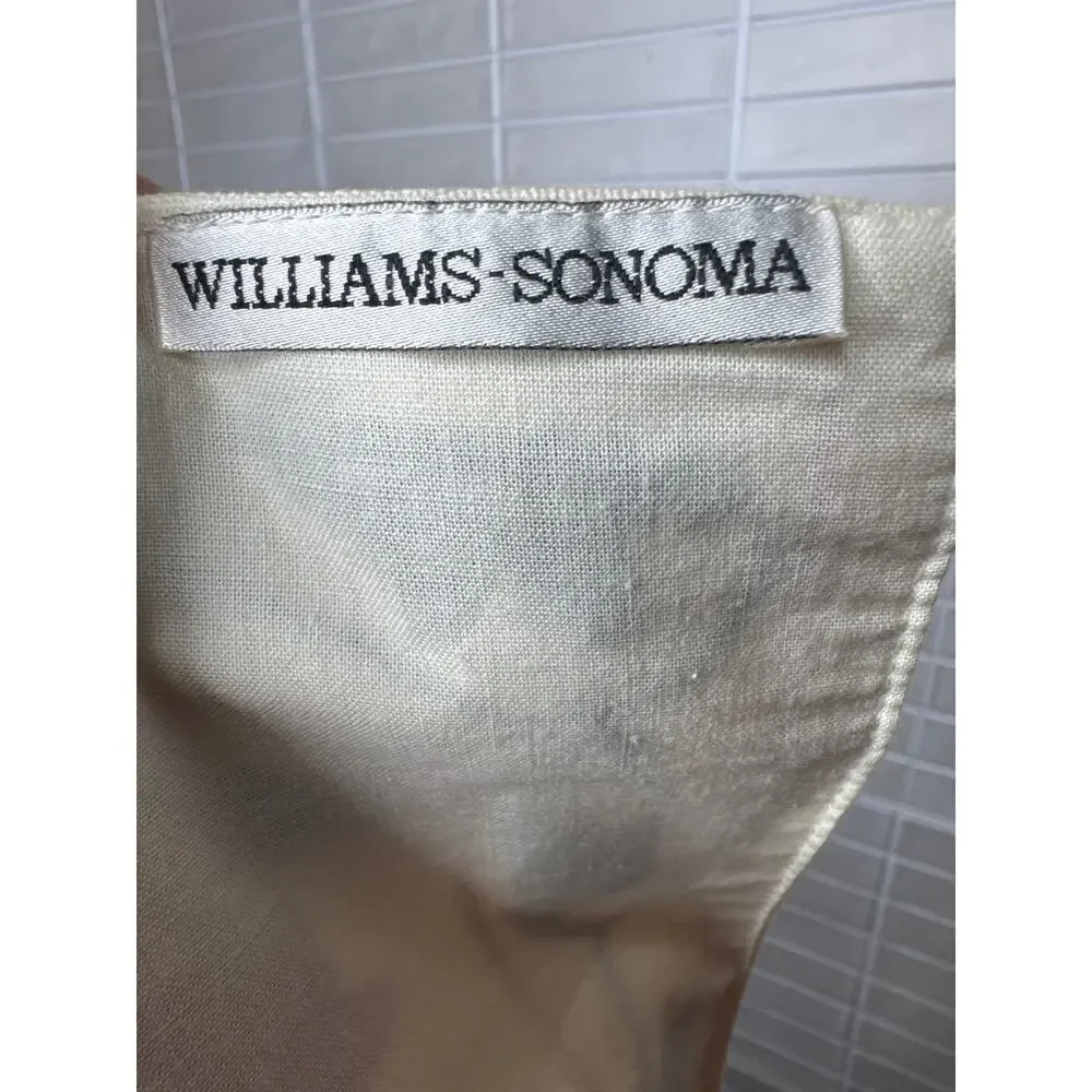 Williams-Sonoma Floral Embroidered Cotton Table Runner - 20 in x 14 in
